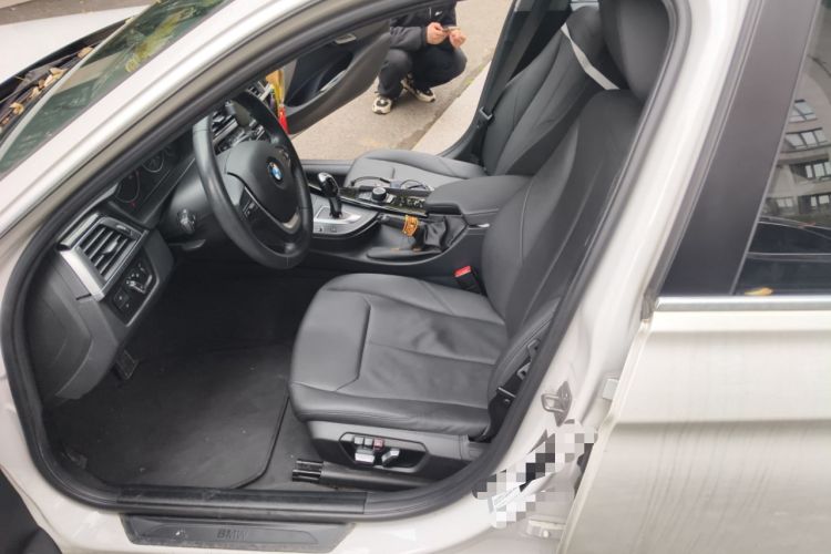 Used BMW 3 Series 2017 320Li Fashion Model
