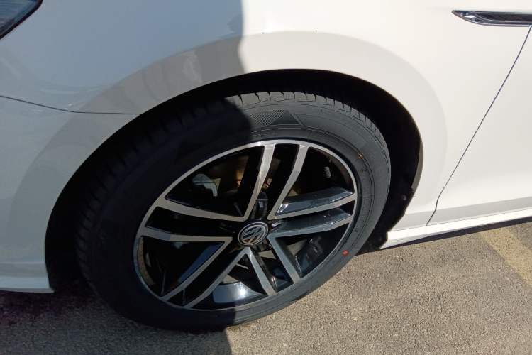 Used Volkswagen Lamando 2019 280TSI DSG Comfort Edition China VI standard