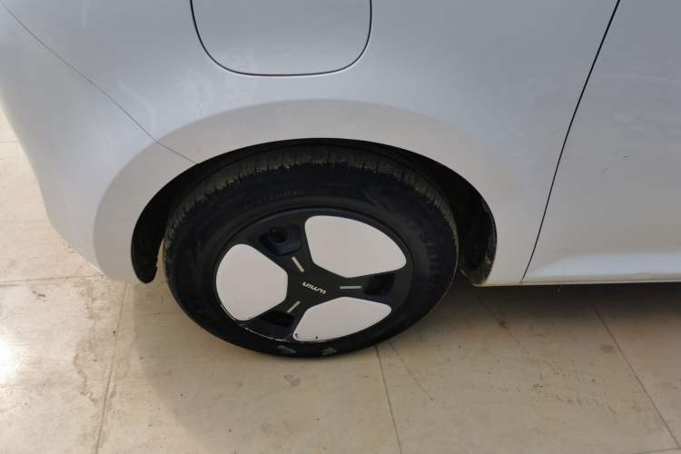 Used CHANGAN NEVO Lumin 2023 205km Xiangqin Version Left Front Wheel Hub