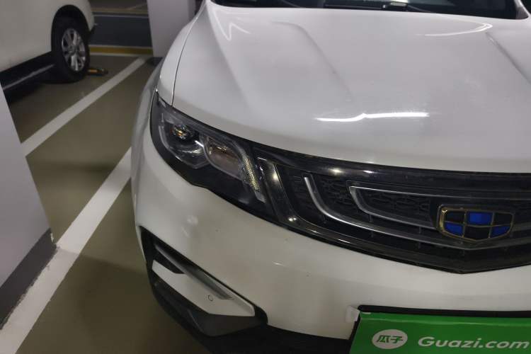 Used Geely Auto Emgrand X7 Sport 2018 Sport Edition 1.8TD Automatic Two-Wheel Drive Smart Model
