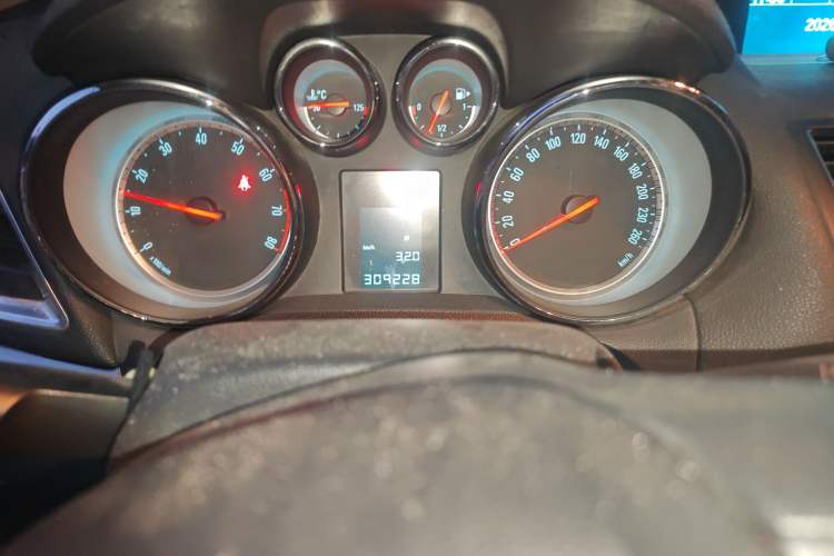 Used Buick Encore 2013 1.4T Manual Two-Wheel Drive Entry Model