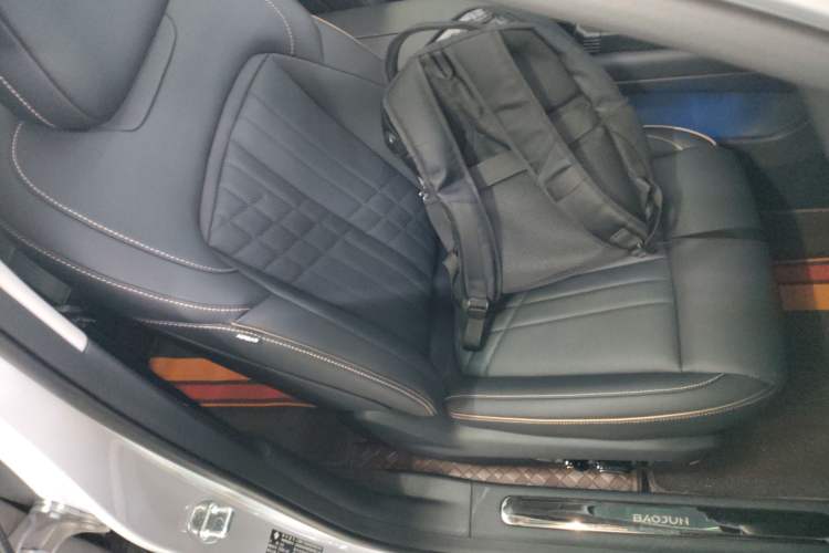 Used Baojun Enjoy 2025 Plug-in Hybrid 140km Luxury Edition