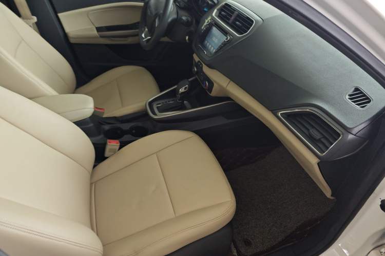 Used Ford Escort 2015 1.5L Automatic Comfort Edition
