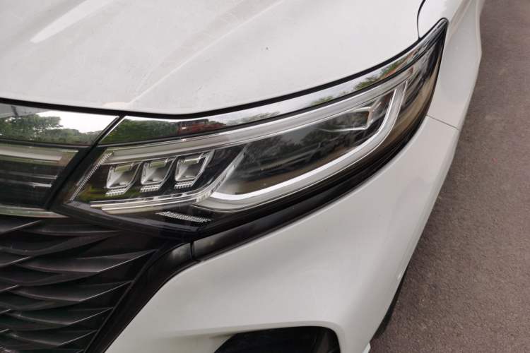 Used Roewe iMAX8 2021 400TGI Supreme Series Ultimate Edition Left Front Headlight