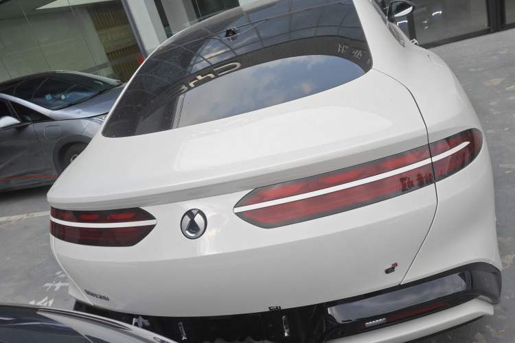 Used Denza Z9 2024 1100 km All-Wheel-Drive Ultra Version Rear