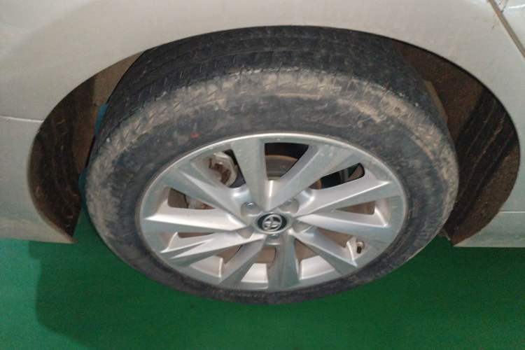 Used Toyota Camry 2023 2.0G Luxury Edition