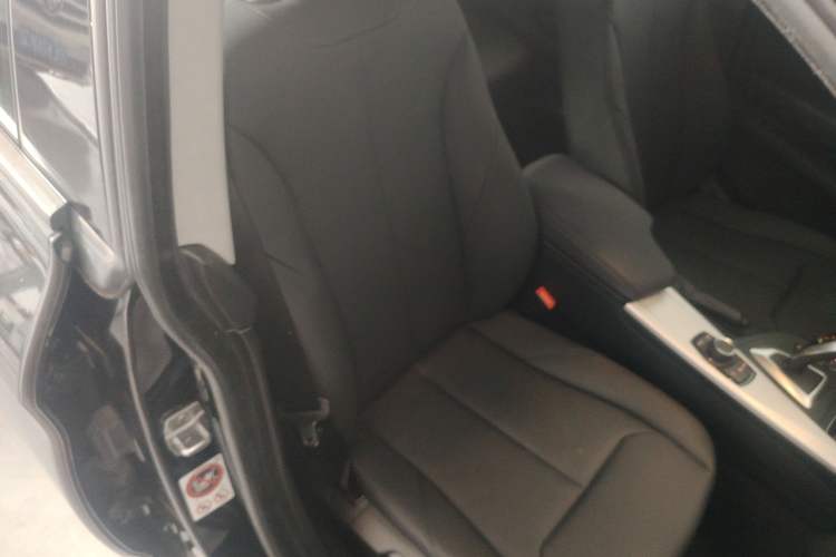 Used BMW 3 Series GT 2017 320i Sport Edition
