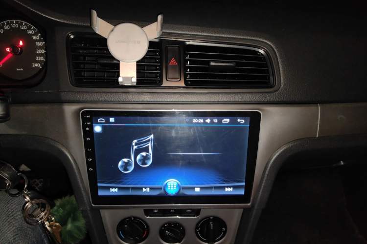 Used Volkswagen Lavida 2015 1.6L Manual Fashion Edition