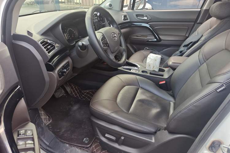 Used GAC Trumpchi GS4 2017 235T Automatic Two-Wheel Drive Luxury Smart Connectivity Version