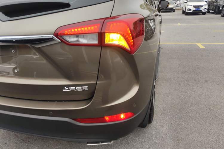 Used Buick Envision 2018 28T Four-Wheel Drive Luxury Model