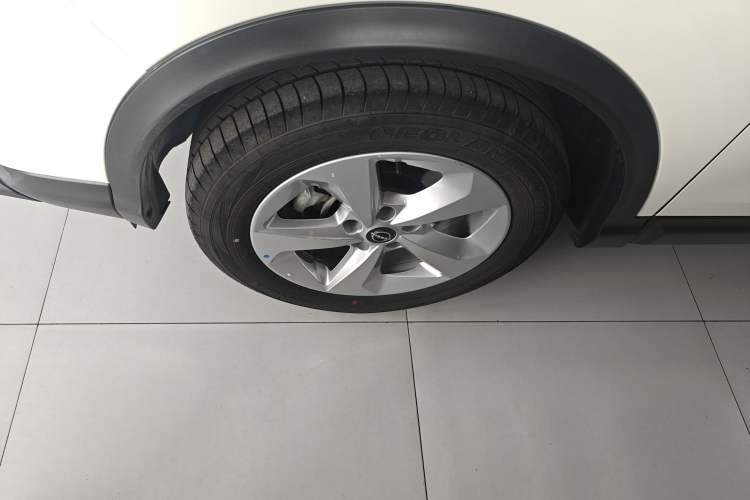 Used Nissan Qashqai 2023 Classic 2.0L CVT XV Comfort Edition Left Front Wheel Hub