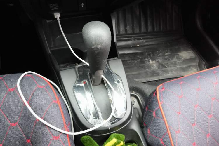 Used Honda Fit 2016 1.5L LXS CVT Comfort Sunroof Version
