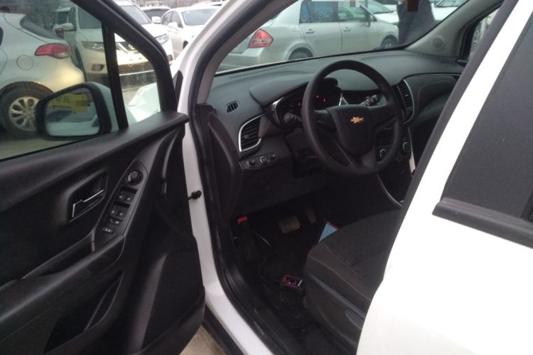 Used Chevrolet Trax 2018 330T Automatic Two-Wheel Drive Elite Model