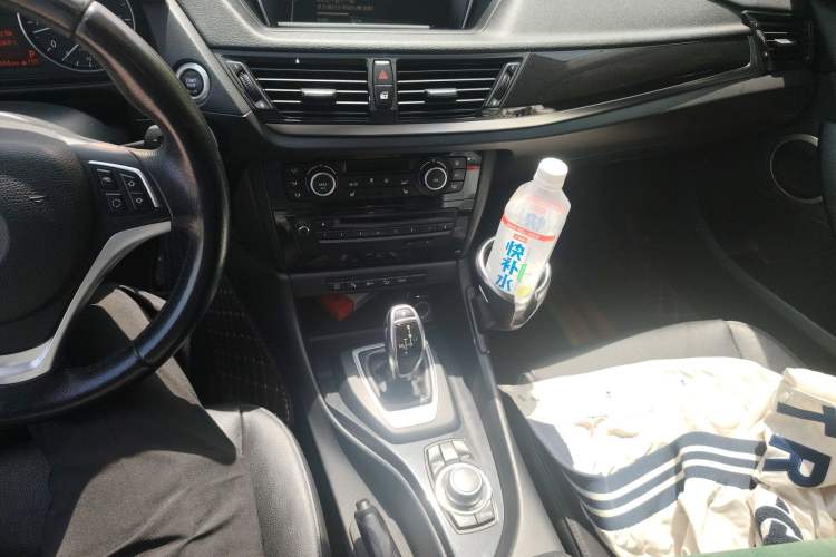 Used BMW X1 2015 xDrive20i Fashion Upgrade Edition
