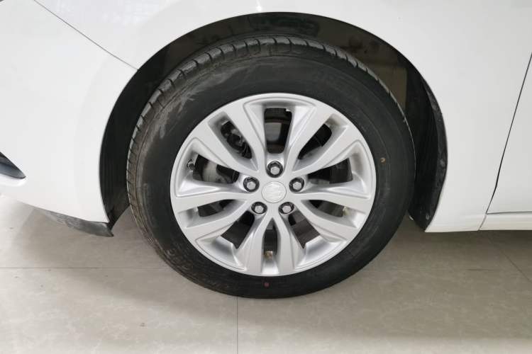 Used Buick GT 2018 15T Dual-Clutch Elite Model China V Standard