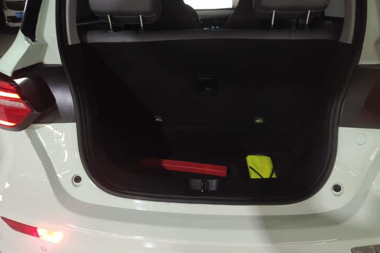 Used Leapmotor T03 2024 403 Comfort Edition Trunk