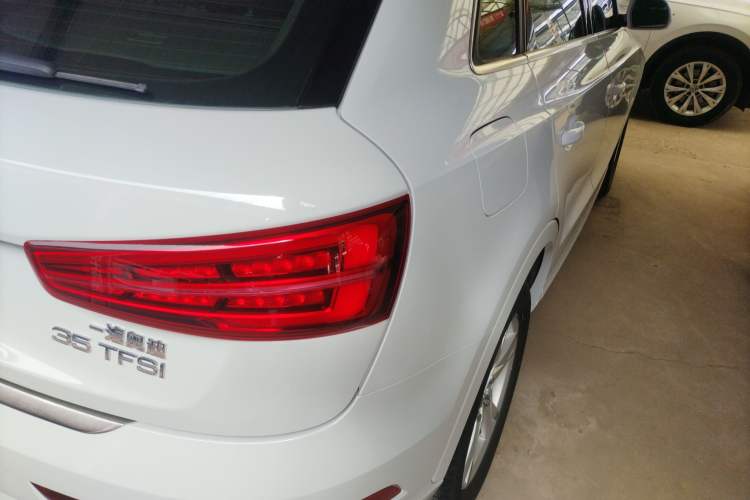 Used Audi Q3 2017 30 TFSI Fashion Model
