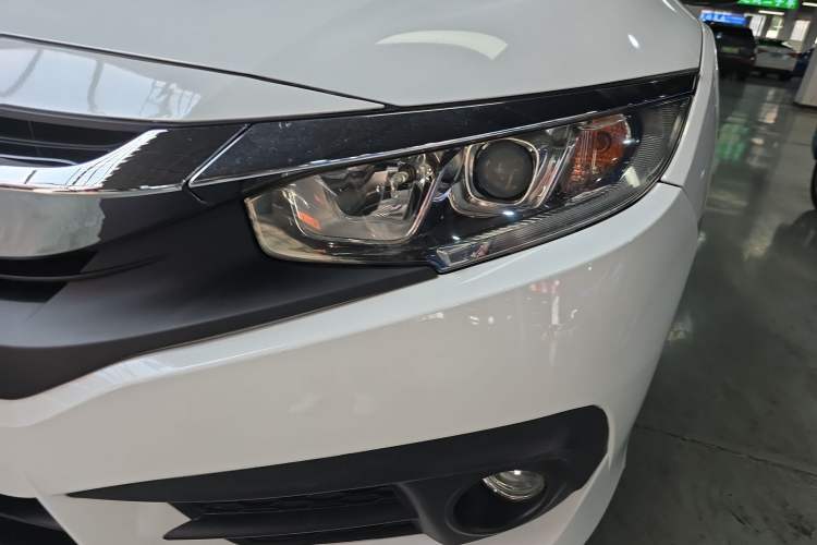 Used Honda Civic 2016 220TURBO CVT Luxury Edition Left Front Headlight