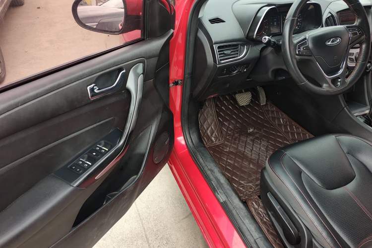 Used Chery Arrizo 5 2017 1.5L CVT Trendsetting Edition Driver Seat