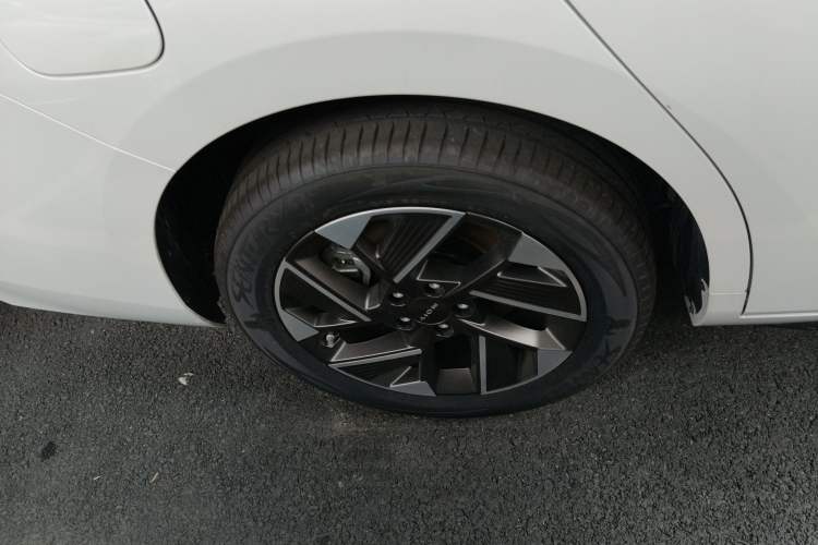 Used AION S Plus 2025 Comfort Version 53.241 kWh