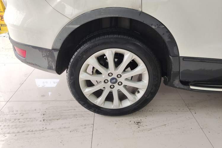 Used Ford Kuga 2015 1.5L GTDi Two-Wheel-Drive Comfort Model