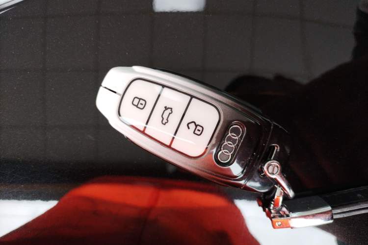 Used Audi A6L 2023 40 TFSI Luxury Dynamic Model
