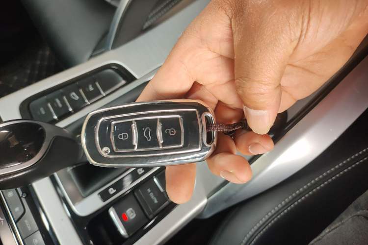 Used Geely Auto Emgrand X7 Sport 2016 1.8TD Automatic Smart Connectivity Version