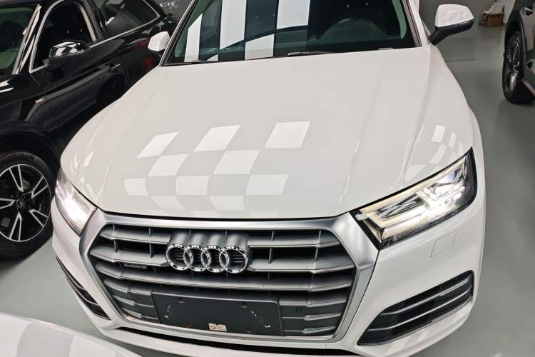 Used Audi Q5L 2018 40 TFSI Prestige Fashion Edition China VI Front