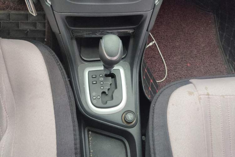 Used Peugeot 308 2014 Enjoy Edition Classic 1.6L Automatic Premium Model Gear Lever