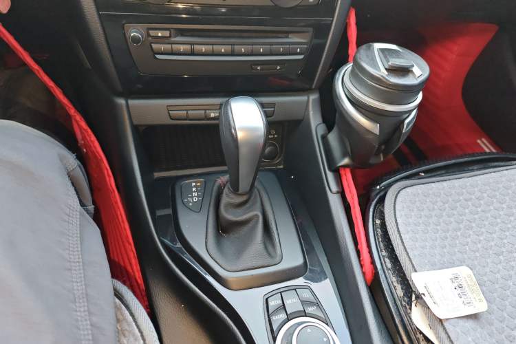 Used BMW X1 2013 sDrive18i Sport Design Package
