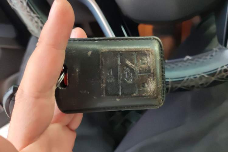 Used Cadillac SRX 2013 3.0L Comfort Model Vehicle Key