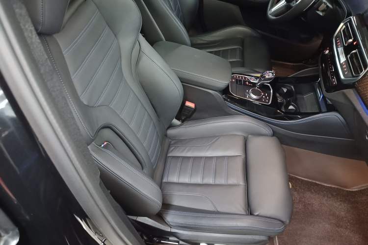 Used BMW X4 2022 M40i
