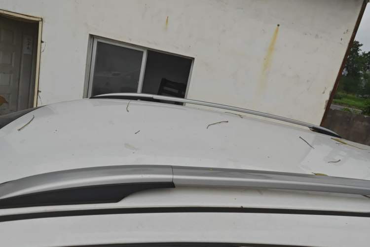 Used Venucia T70 2015 2.0L Manual RuiQu Version Roof