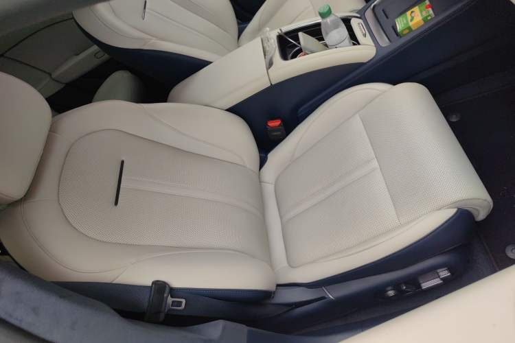 Used Zeekr 007 2025 Four-Wheel Drive Intelligent Driving Version 75 kWh
