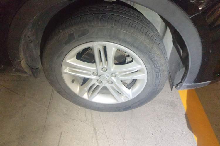 Used GAC Trumpchi GS5 2012 2.0L Manual Two-Wheel Drive Comfort Edition Right Front Wheel Hub