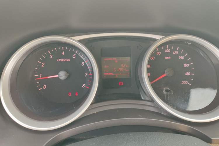 Used Wuling Hongguang 2021 1.5L S Standard Version LAR Instrument Cluster