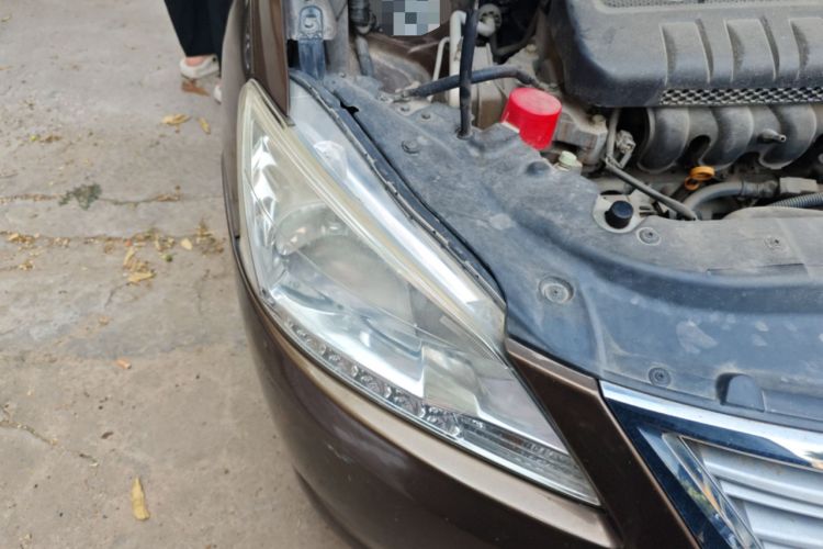 Used Nissan Sylphy 2012 1.6 XL CVT Luxury Edition Right Front Headlight