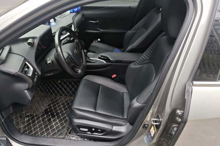 Used Lexus UX 2019 260h Explore-Edition China V Standard