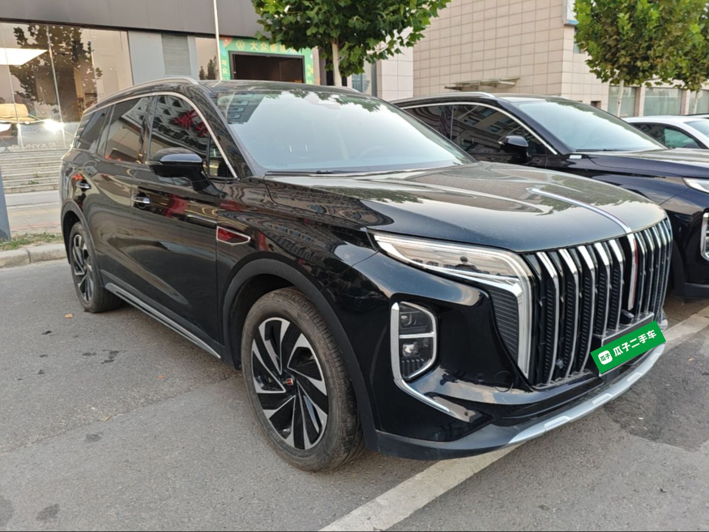 Hongqi HS7 PHEV 2024 2.0T PHEV Four-Wheel Drive Flagship Edition 6 Seats — снимка 3