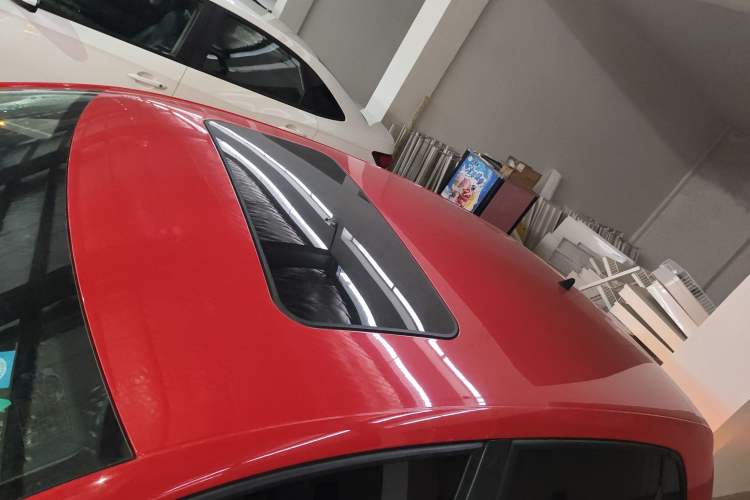 Used Volkswagen Polo 2016 1.6L Automatic Comfort Model
