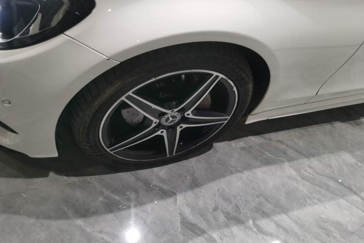 Used Mercedes-Benz C-Class (Import) 2017 Facelift C 200 Coupe
