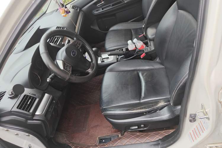 Used Subaru XV 2014 2.0i Luxury Edition Left Front Seat