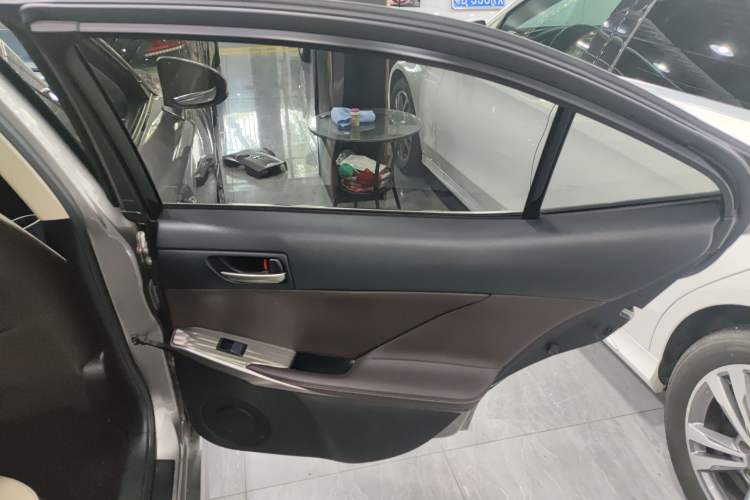 Used Lexus IS 2017 300 FENGSHANG Edition