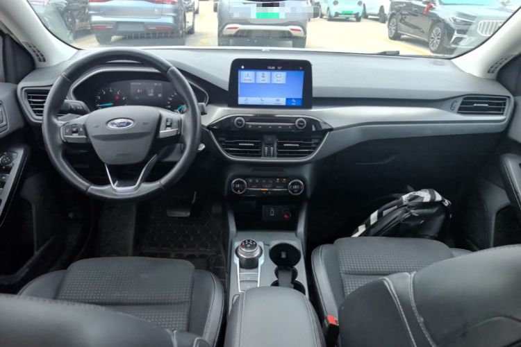 Used Ford Focus 2019 Sedan EcoBoost 180 Automatic Trend Edition
