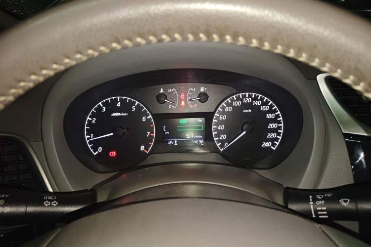 Used Nissan Sylphy 2012 Classic 1.6XL Manual Luxury Edition Instrument Cluster