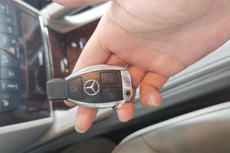 Used Mercedes-Benz M-Class 2010 ML 350 4MATIC Luxury Model
