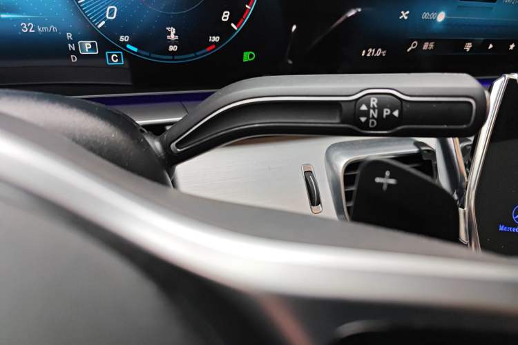Used Mercedes-Benz GLE 2022 GLE 350 4MATIC Coupe SUV Luxury Model Gear Lever