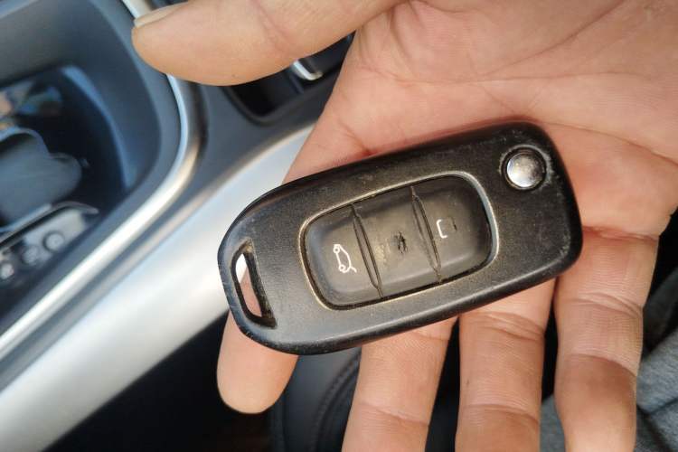 Used Renault Kadjar 2017 2.0L Two-Wheel-Drive Leading Edition
