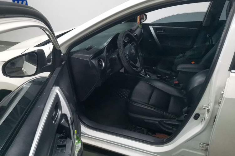 Used Toyota Corolla Hybrid E+ 2019 1.8L E-CVT Leading Edition
