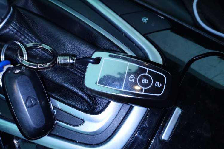 Used Ford Edge 2018 EcoBoost 245 Two-Wheel-Drive Titanium 7-Seater China V Standard
